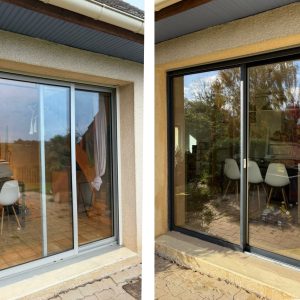 Menuiserie extérieure en Normandie : pose de baie vitrée et fenêtre aluminium, finitions soignées par AJL HABITAT.